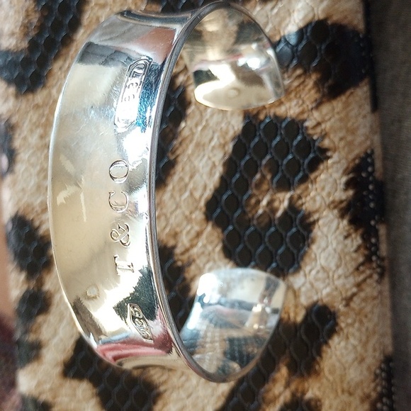 TIFFANY & CO. -925-SS- STAMPED: #"1837"- VINTAGE: yr.: 1997  --  CUFF BRACELET - Picture 3 of 12